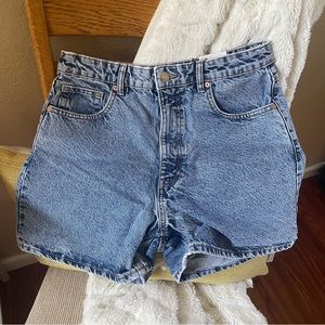 Zara Mom-Fit Shorts
